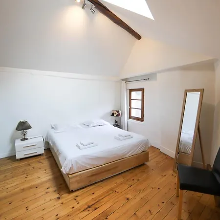 La Maison Verte Дом отдыха Анси